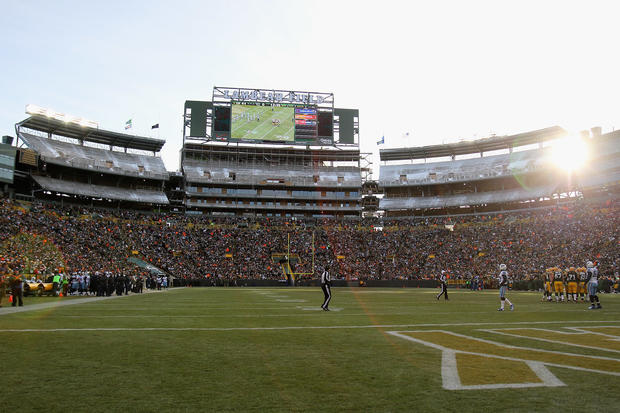 Tennessee Titans v Green Bay Packers 