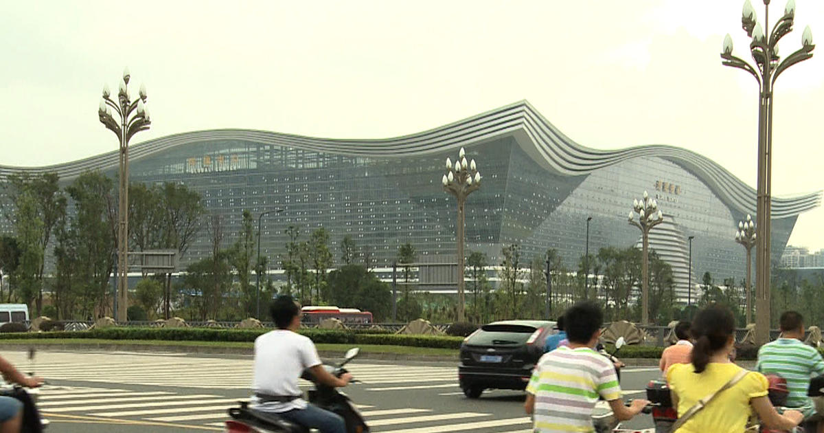 biggest-building-china-opens-world-s-largest-single-structure-cbs-news