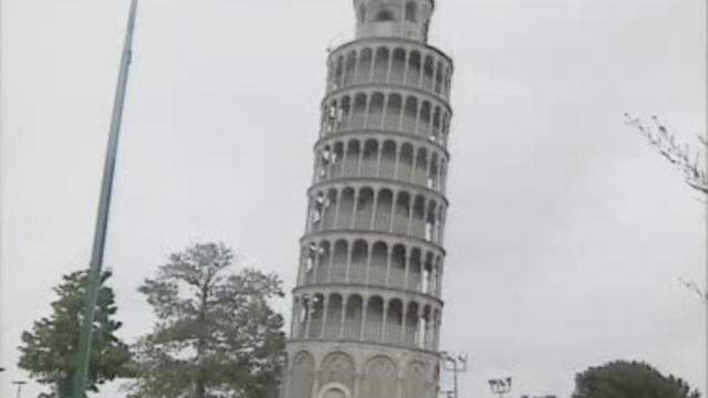 leaning-tower-of-niles.jpg 