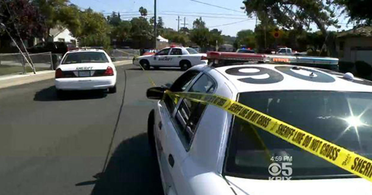 San Jose Home Invasion Suspect Search Leads To School Lockdowns Cbs San Francisco