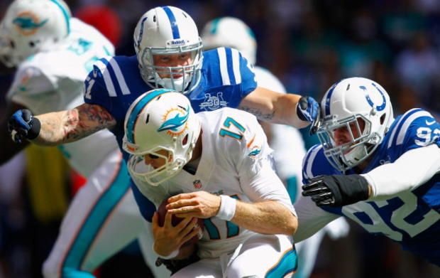 miami-dolphins-v-indianapolis-colts-915134.jpg 