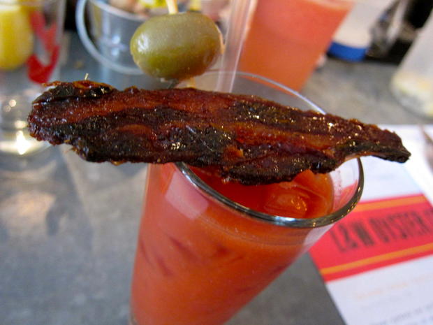 Bacon Bloody, L&amp; W Oyster 