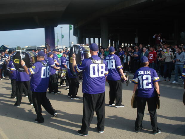 the-skol-line-playing-on-the-concourse-before-the-gates-open.jpg 