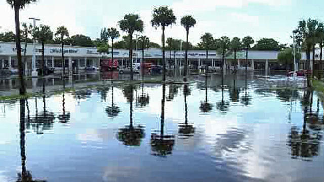 dl-625-pinecrest-flooding.jpg 