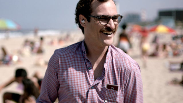 JoaquinPhoenix_Her_02.jpg 
