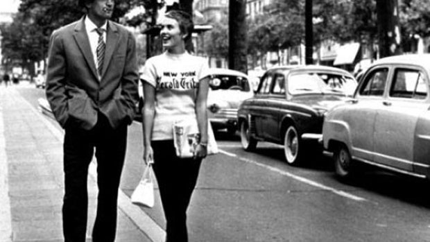 GODARD_500_breathless_street_480x360.jpg 