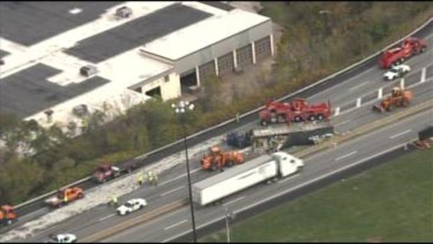 overturned-tractor-trailer-partially-shuts-down-pa-turnpike-2.jpg 