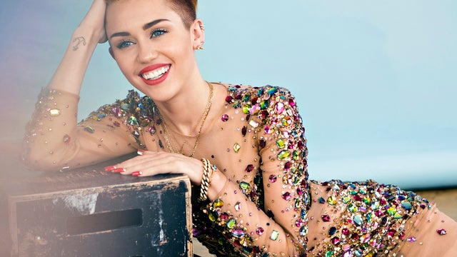 Miley3.jpg 