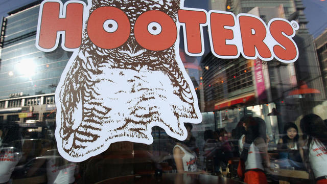 Oregon Middle School Coach Fired After Planning Party at Hooters, News,  Scores, Highlights, Stats, and Rumors