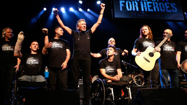 StandUpForHeroes_187208683.jpg 