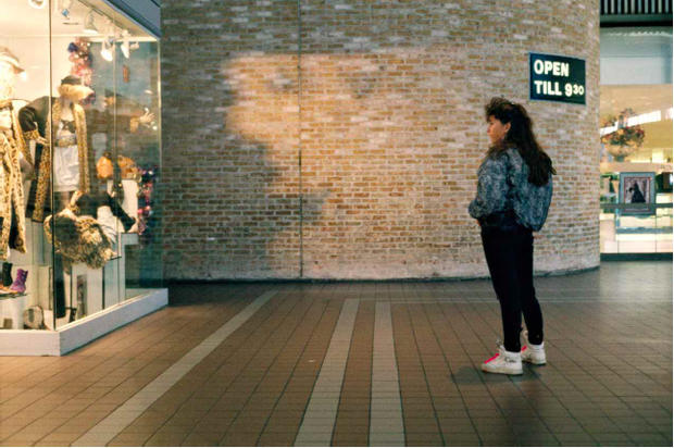 1989 shopping mall 