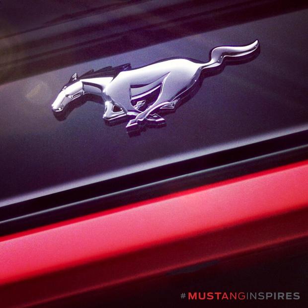 Ford Mustang Teaser 