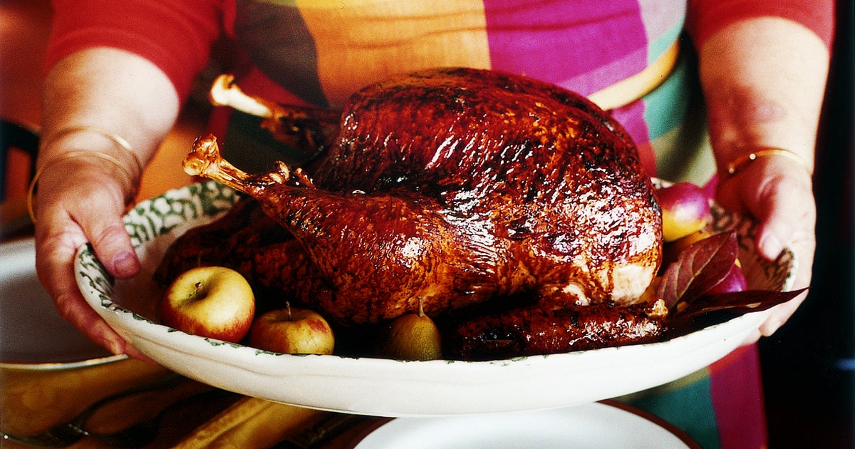 Chef Lidia Bastianich on how to roast a turkey - CBS News Chef Lidia Bastianich on how to roast a turkey