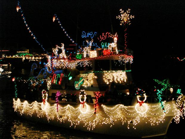 Huntington Harbor holiday boat lights 