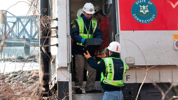 Metro-North Derailment: NTSB Investigation 
