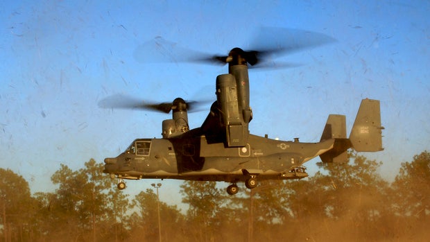 A CV-22 Osprey aircraft of the 8th Special Operations Squadron "Black Birds" comes in for a landing during a local training mission at Hurlburt Field, Fla., Jan. 26, 2011, in this picture taken and released by the U.S. Air Force. 
