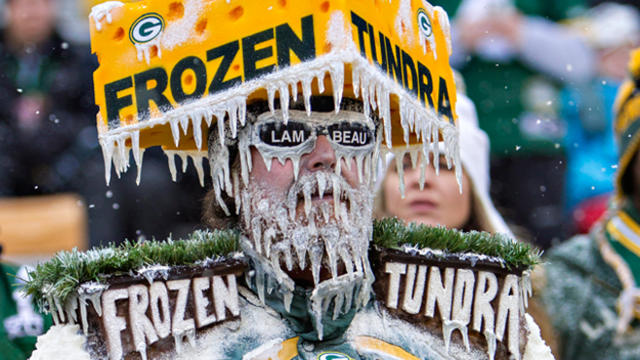 frozen-tundra-packers-fan.jpg 