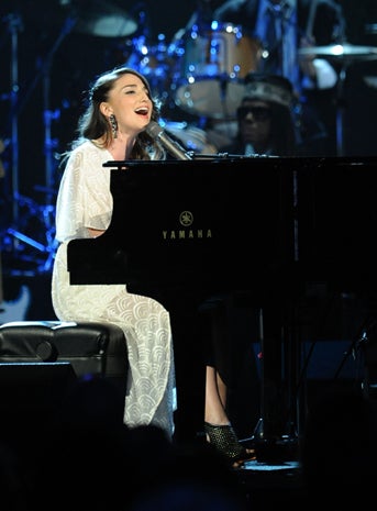 Sara_Bareilles_142904125.jpg 