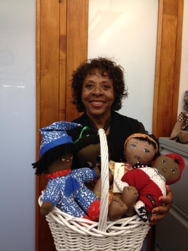 rev-linda-tarry-chard-holding-dolls-from-the-project-people-foundation.jpg 
