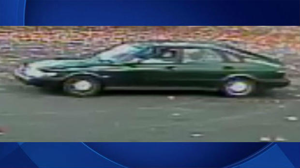 Potential Suspects Car in Auction House Burglary 