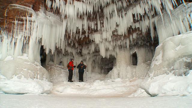 lake-superior-ice-caves.jpg 