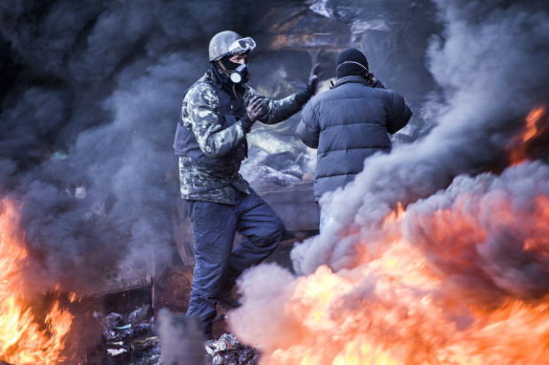 riots-in-ukraine-and-venezuela6.jpg 