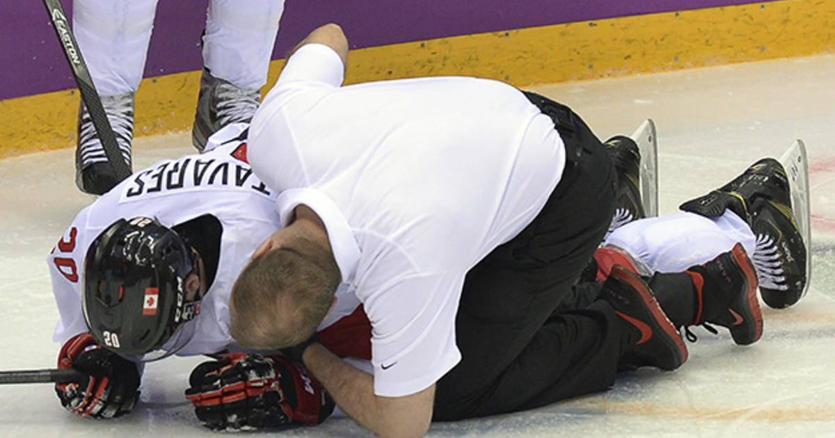John Tavares injury: Canadian forward out of Olympics with knee injury 