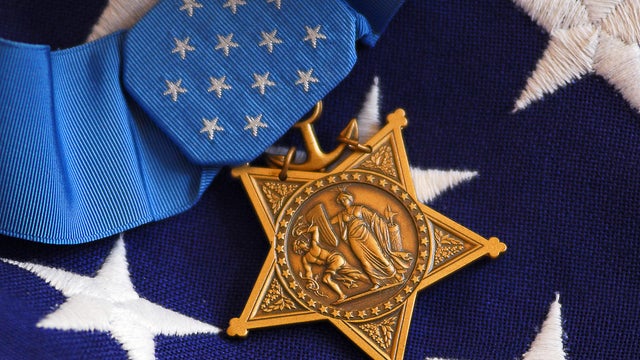 medal-of-honor-ap.jpg 