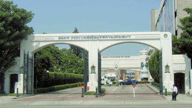 sony_pictures_entertainment_entrance_1.jpg 