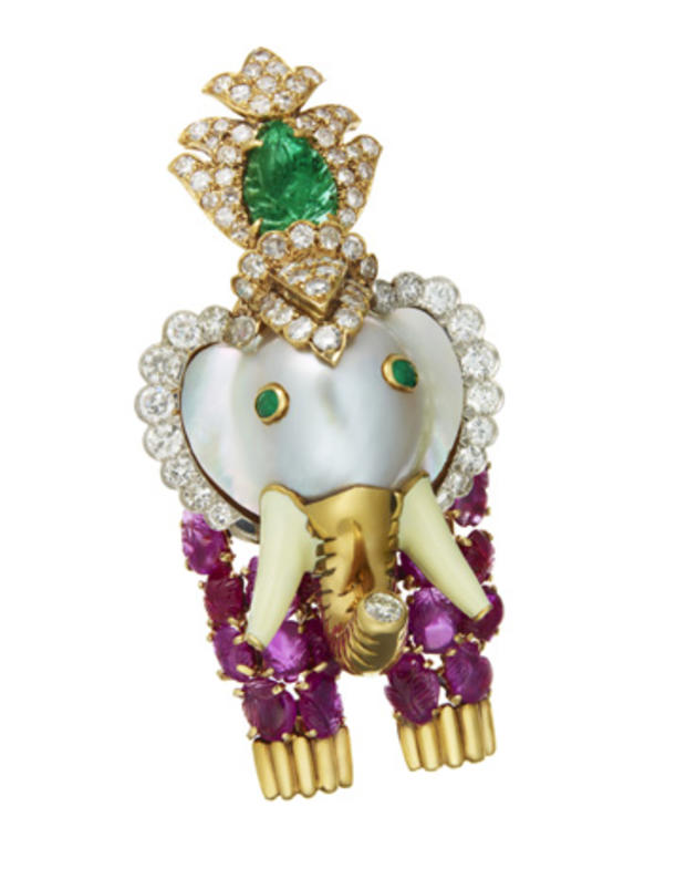 david-webb-jewelry-ceremonial-elephant-brooch.jpg 