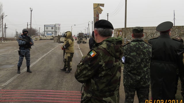 osce-crimea-checkpoint.jpg 