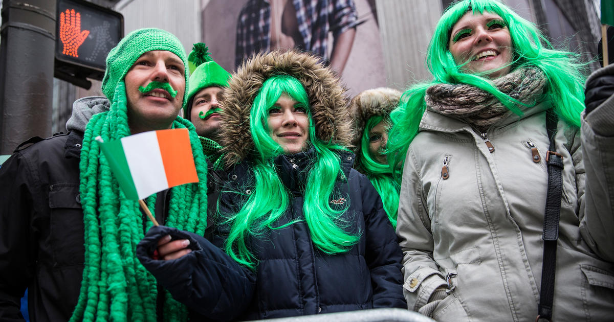 Photos: Goin Green on St Patricks Day 2014 – SportsLogos.Net News