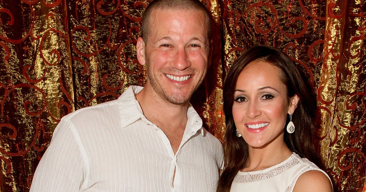 "Bachelorette" couple Ashley Hebert and J.P. Rosenbaum expecting first(01)