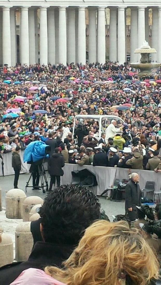 pope-francis-at-st-peters-square.jpg 