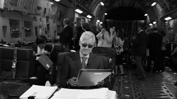 bill-clinton-twitter-photo.jpg 