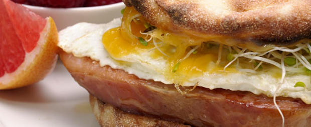 breakfast sandwich 610x250 