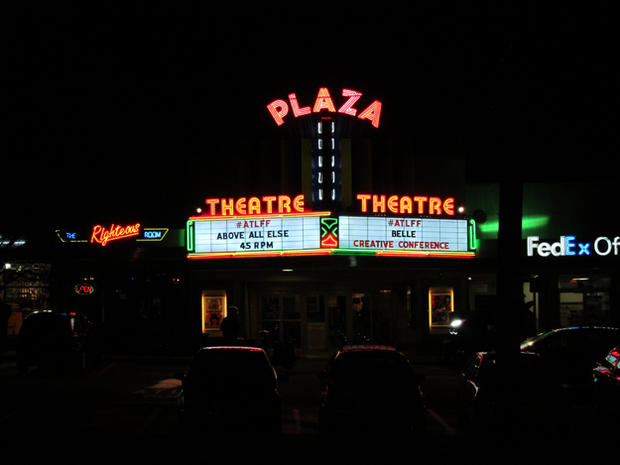 plaza-theatre.jpg 