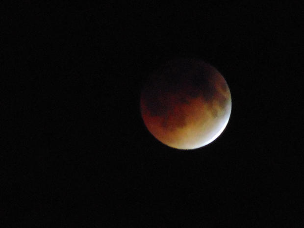 lunar-eclipse-darla-olson-anoka.jpg 