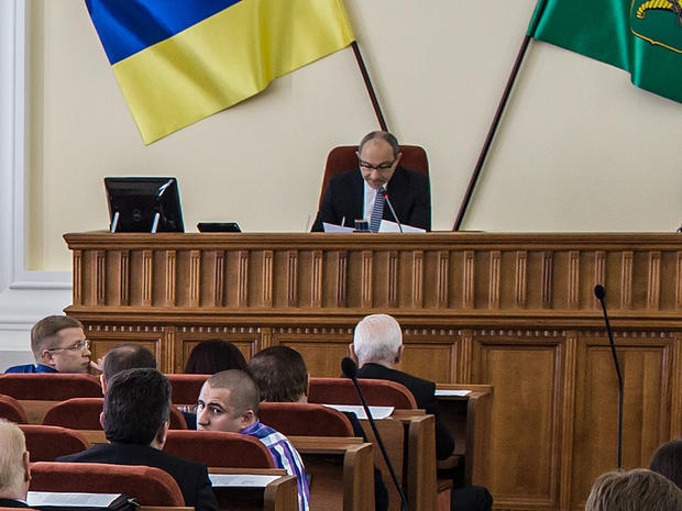 Kharkiv Mayor Gennady Kernes chairs a city council meeting 