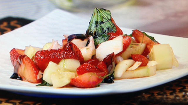 strawberry-salad.jpg 
