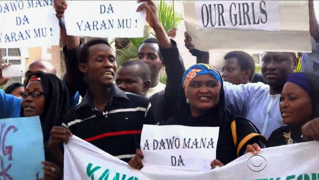 nigeria-girls-parents-protest.jpg 