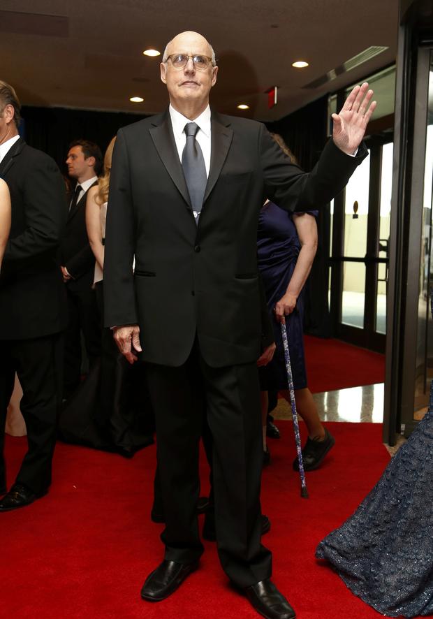 Actor Jeffrey Tambor arrives on the red carpet at the annual White House Correspondents' Association dinner in Washington May 3, 2014. 