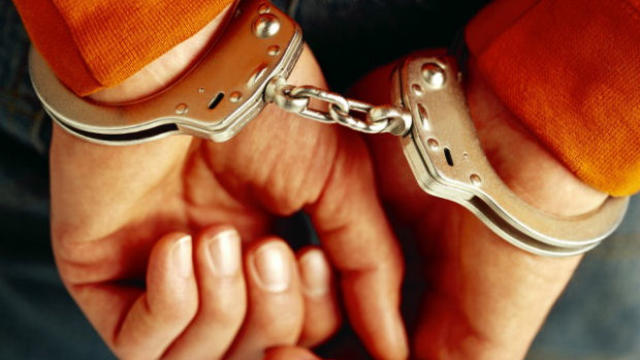 handcuffs.jpg 