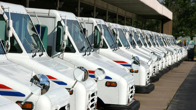 postal-service-trucks-mail-man.jpg 