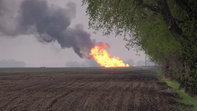 oil-explosion2.jpg 