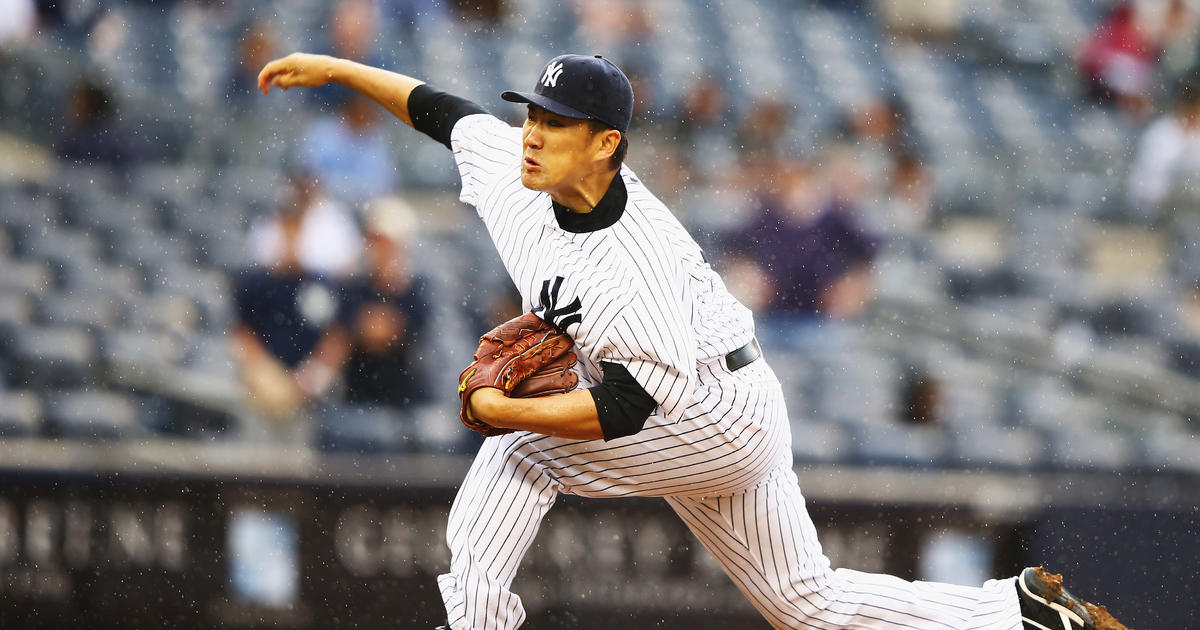 Tanaka wins again, McCann sends Yankees past Twins