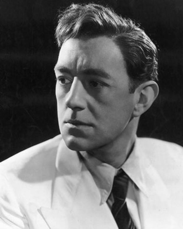 alec-guinness-man-in-the-white-suit-portrait.jpg 