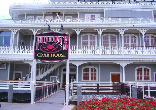 Fulton's Crab House at Disney World (Credit, Heather Leight Carroll) 
