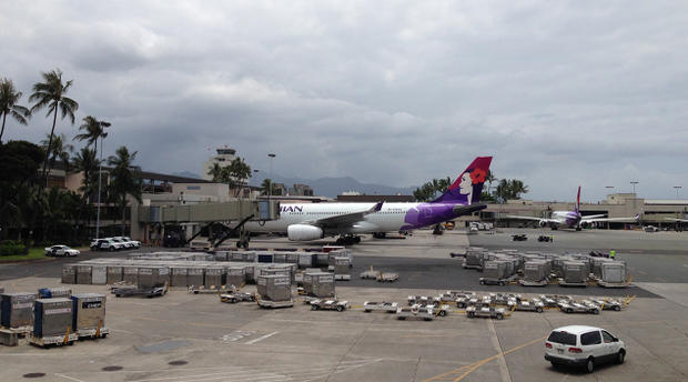 Honolulu Airport (Credit, Randy Yagi) 