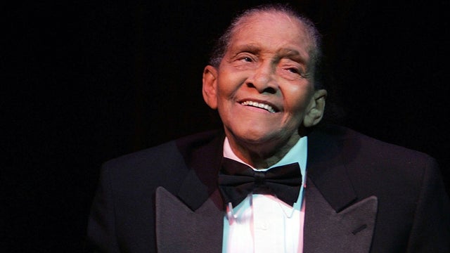 Singer Jimmy Scott is presented with a NEA award during the 17th Annual NEA Jazz Masters awards and concert Jan. 12, 2007, in New York City. 